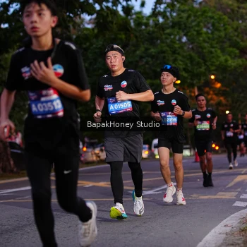 Runner Photo 4161269