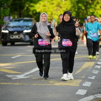 Runner Photo 4161342
