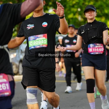 Runner Photo 4161346