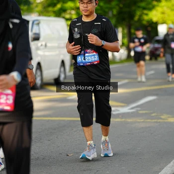 Runner Photo 4161350