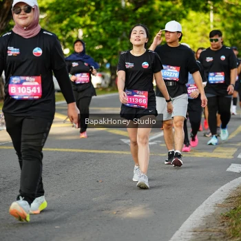 Runner Photo 4161360