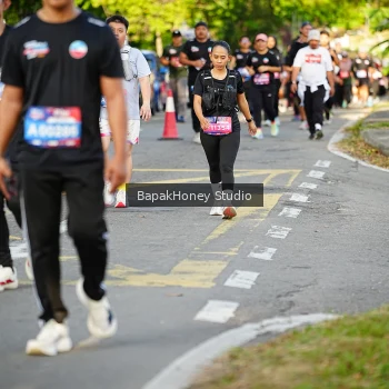 Runner Photo 4161374