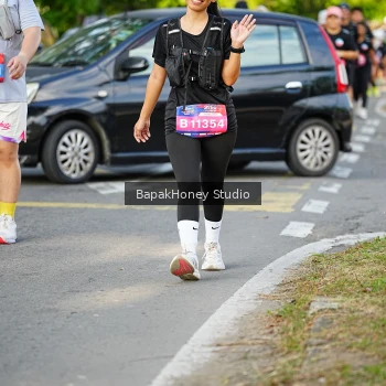Runner Photo 4161376