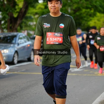 Runner Photo 4161392
