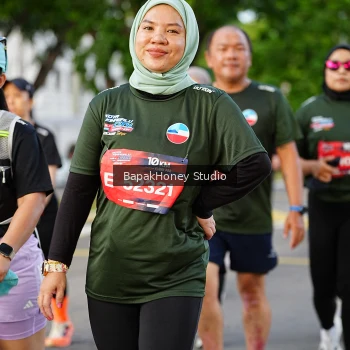 Runner Photo 4161416