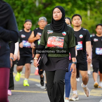Runner Photo 4161417