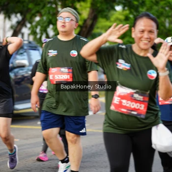 Runner Photo 4161425