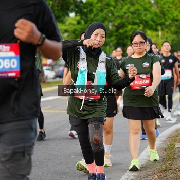 Runner Photo 4161430