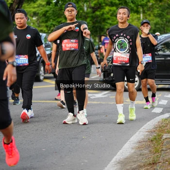 Runner Photo 4161441