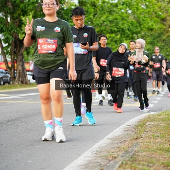 Runner Photo 4161453