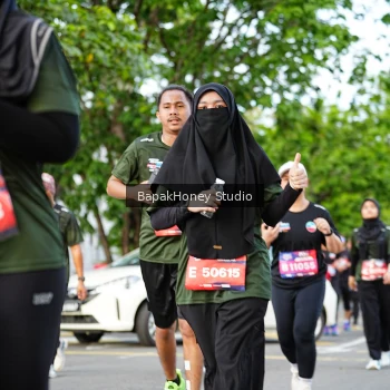 Runner Photo 4161458