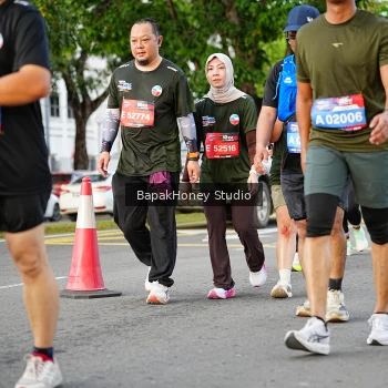 Runner Photo 4161471