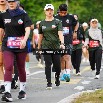 Runner Photo 4161478