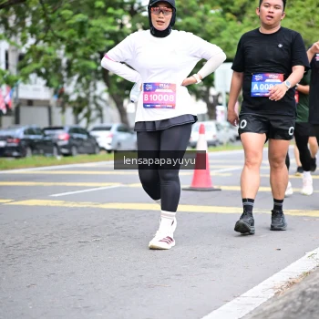 Runner Photo 4161488