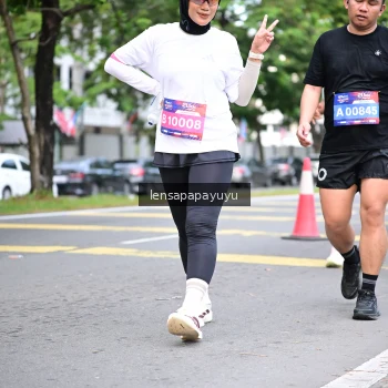 Runner Photo 4161491