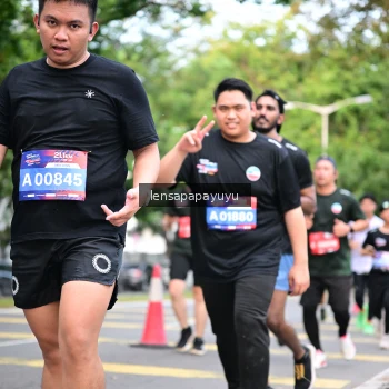 Runner Photo 4161495