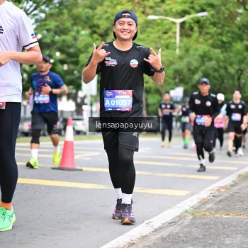 Runner Photo 4161510