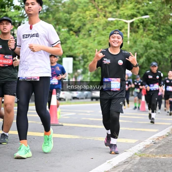 Runner Photo 4161511