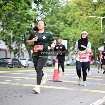 Runner Photo 4161521