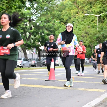 Runner Photo 4161523