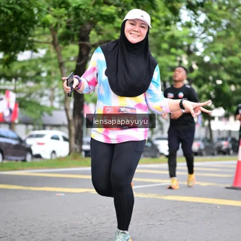Runner Photo 4161525