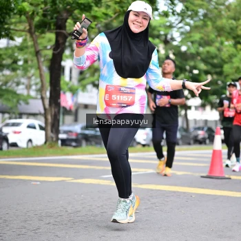 Runner Photo 4161526