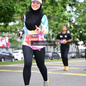 Runner Photo 4161528