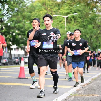 Runner Photo 4161533