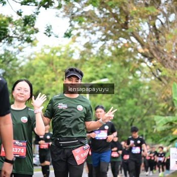 Runner Photo 4161547