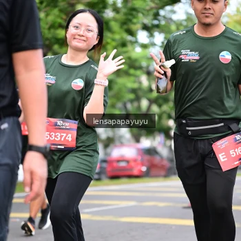 Runner Photo 4161549