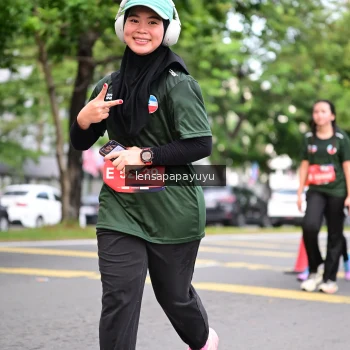 Runner Photo 4161555