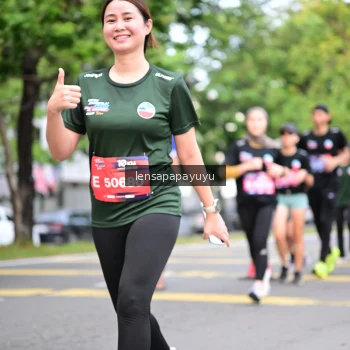 Runner Photo 4161574
