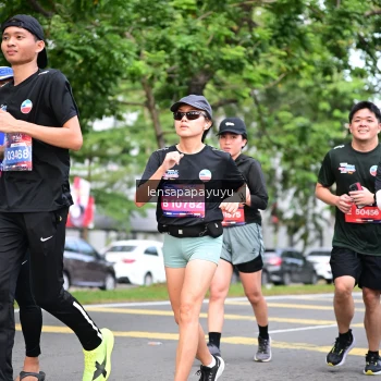 Runner Photo 4161583