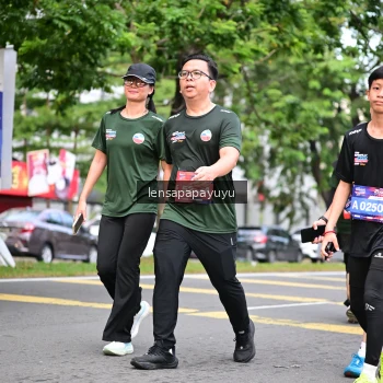 Runner Photo 4161594