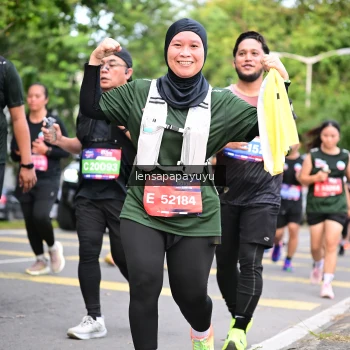 Runner Photo 4161606