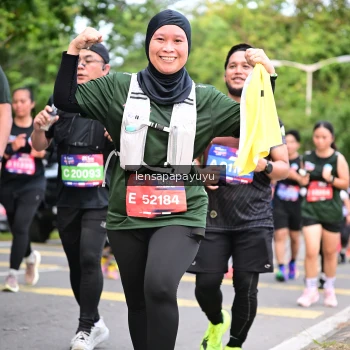 Runner Photo 4161611
