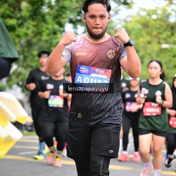 Runner Photo 4161614