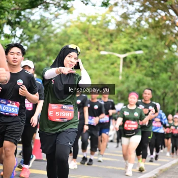 Runner Photo 4161618