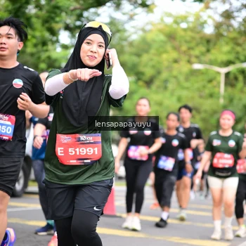 Runner Photo 4161620