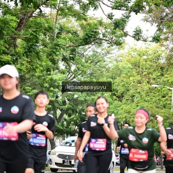 Runner Photo 4161627