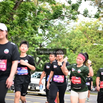 Runner Photo 4161632