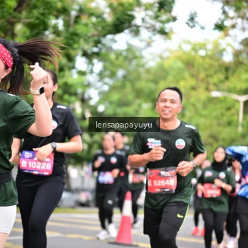 Runner Photo 4161634