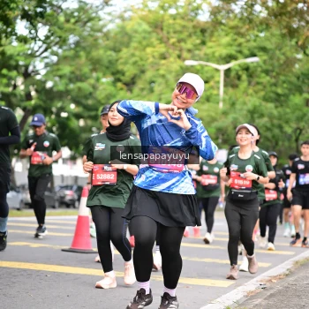 Runner Photo 4161636
