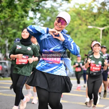 Runner Photo 4161640
