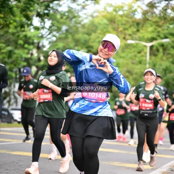 Runner Photo 4161642