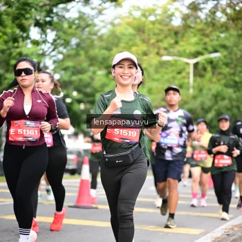 Runner Photo 4161644