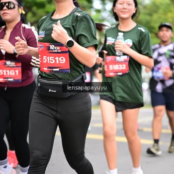 Runner Photo 4161649
