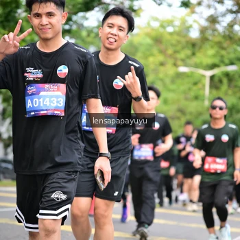 Runner Photo 4161678