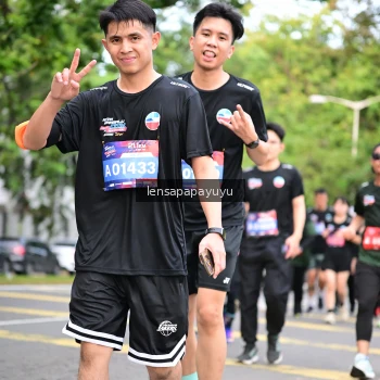Runner Photo 4161680