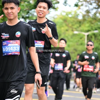 Runner Photo 4161681